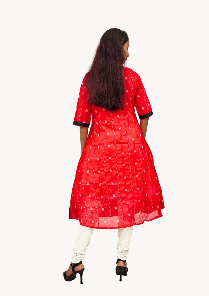 Sambalpuri Women's Gown – Red with Black and White Pasapali Ikat Motif