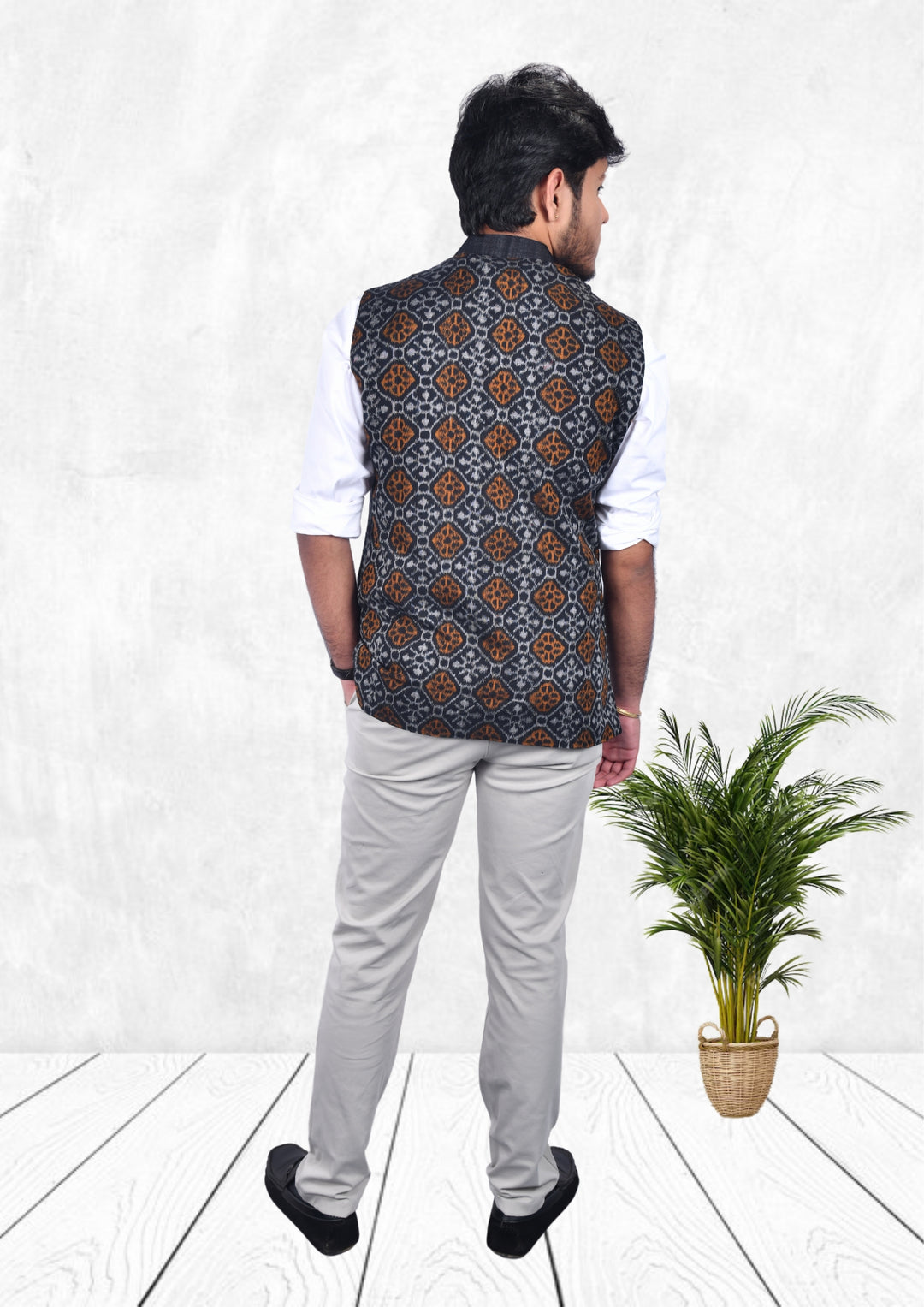 Hand-woven Sambalpuri Pure Cotton Men's Half Jacket in Black & Grey