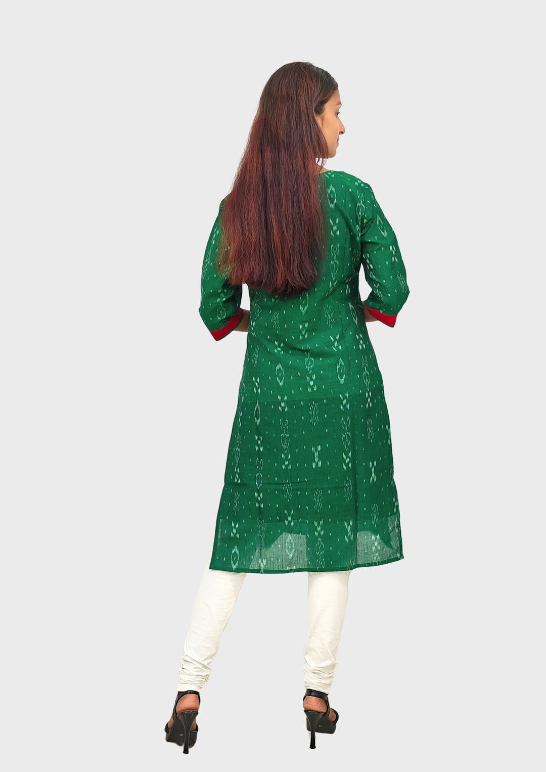 Sambalpuri Women's Kurti – Green with Black, Red, and White Pasapali Ikat Motif