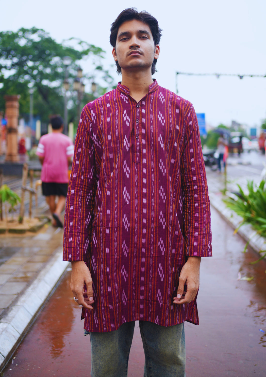 Sambalpuri Men’s Long Kurta – Ikat Diamond Motif, Maroon Base with White & Pink Highlights