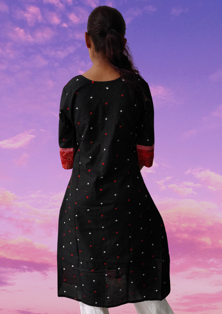 Midnight Blossom – Black Sambalpuri Gown with Red Elegance